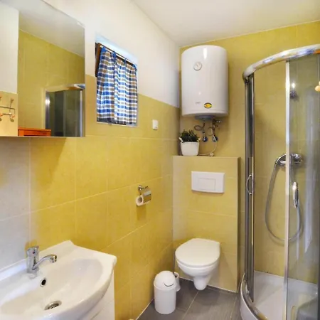 度假居 Comfortable Homes Close To The *