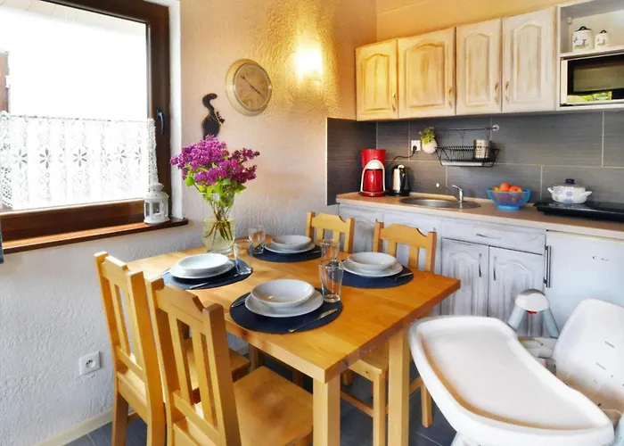 Comfortable Homes Close To The Bobolin