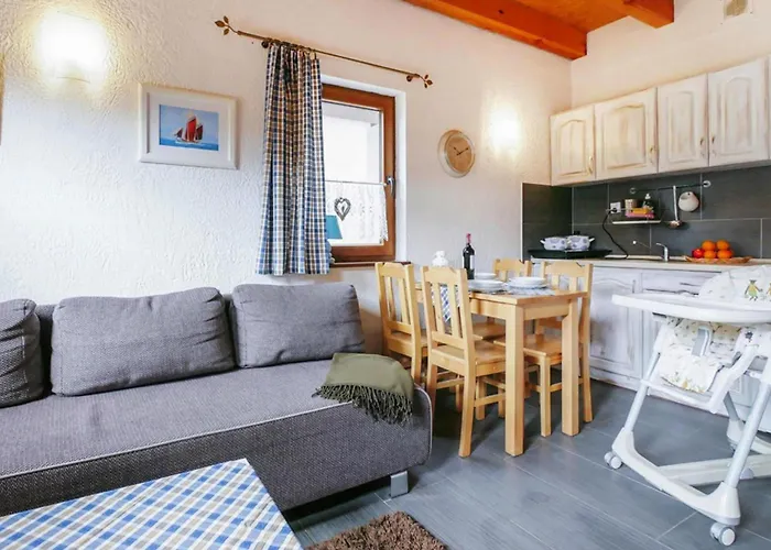 Comfortable Homes Close To The