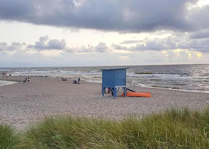 Comfortable Homes Close To The *